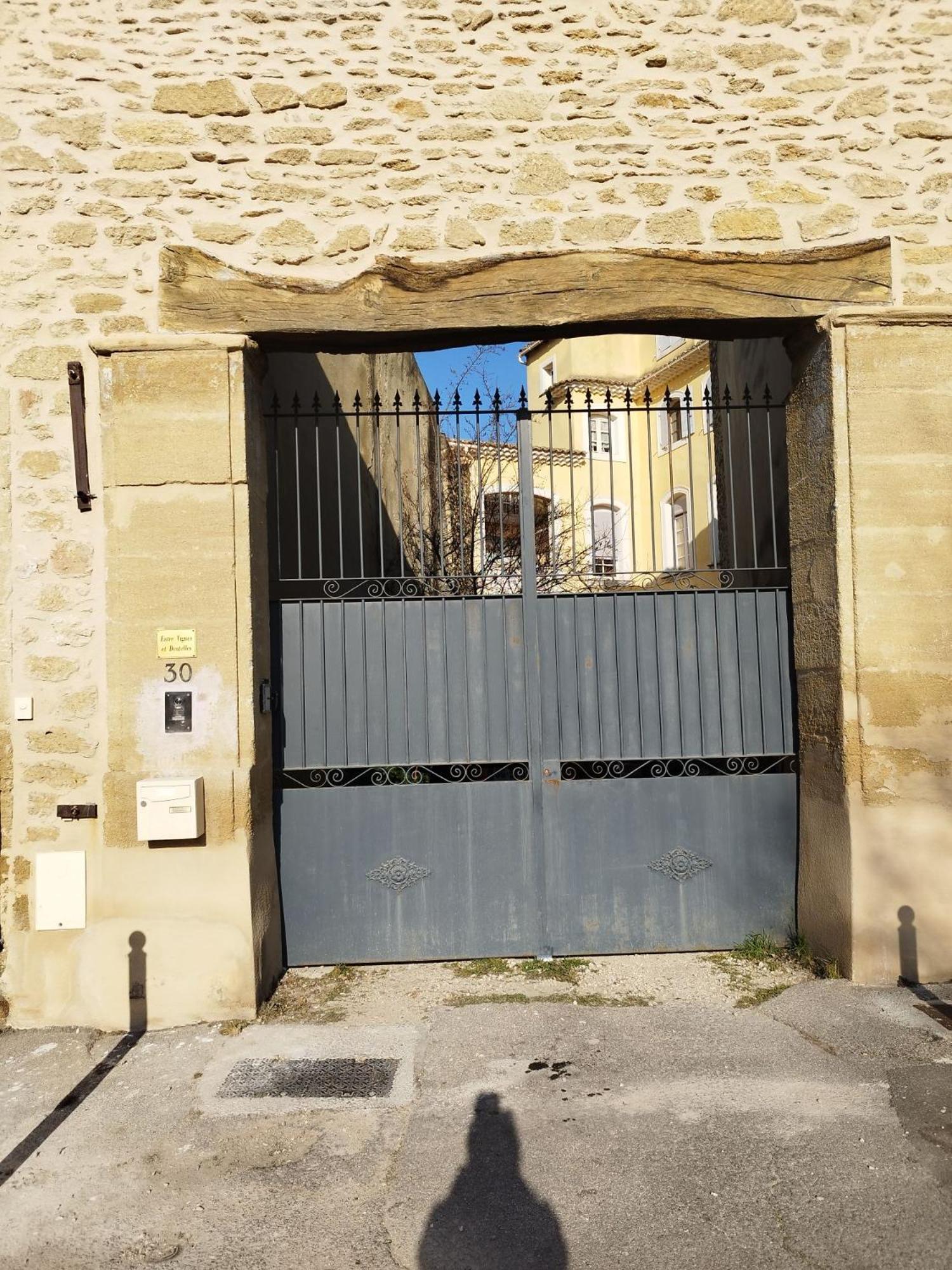 Entre Vignes Et Dentelles Hotell Courthézon Eksteriør bilde